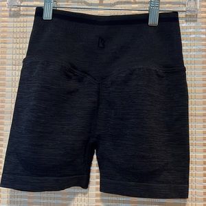 Sold elsewhere! Buffbunny BBL shorts S